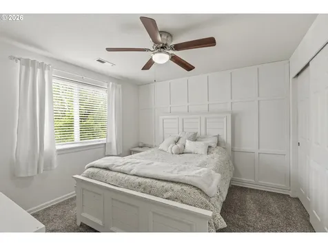 1826 Island Drive Longview WA 98632