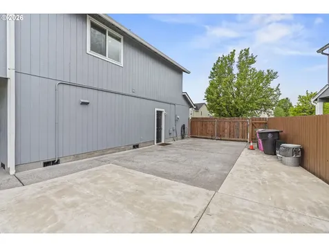 1826 Island Drive Longview WA 98632