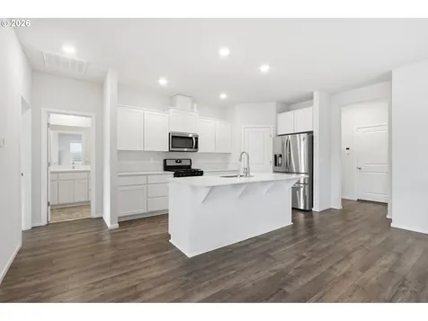 11317 NE 17th Street Vancouver WA 98684