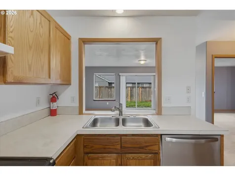 118 Balboa Loop Kelso WA 98626