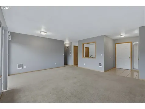 118 Balboa Loop Kelso WA 98626