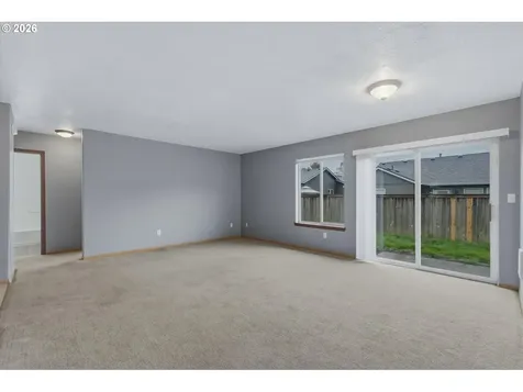 118 Balboa Loop Kelso WA 98626