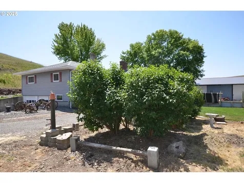 46083 Adams Road Pendleton OR 97801
