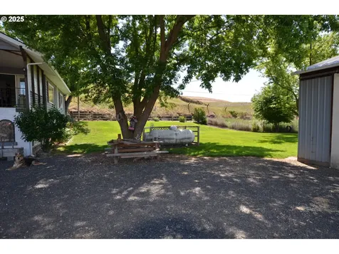 46083 Adams Road Pendleton OR 97801