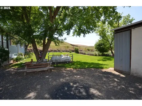 46083 Adams Road Pendleton OR 97801