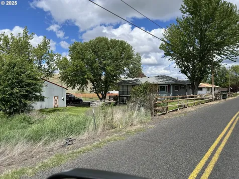 46083 Adams Road Pendleton OR 97801