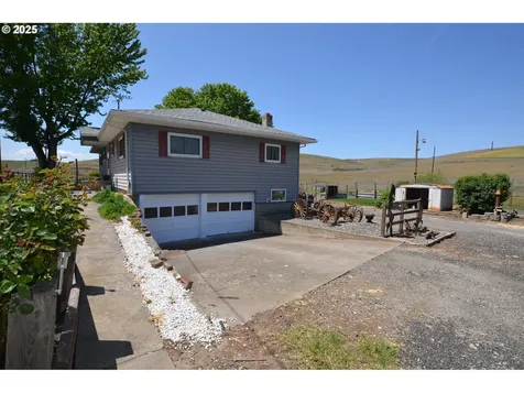 46083 Adams Road Pendleton OR 97801