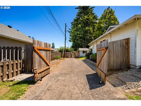1810 NE 155th Avenue Portland OR 97230
