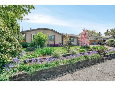 930 Cheryl Street Aumsville OR 97325