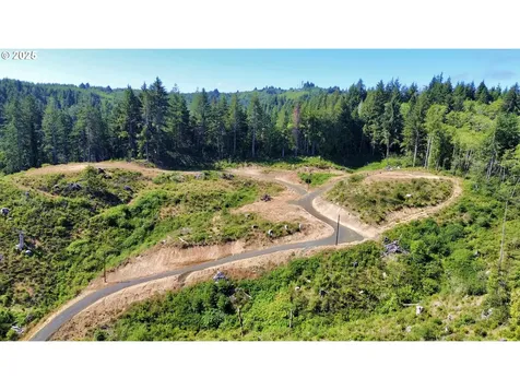 000 Trail Lane Coos Bay OR 97420