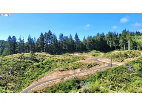 000 Trail Lane Coos Bay OR 97420