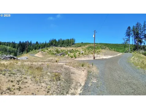 000 Trail Lane Coos Bay OR 97420