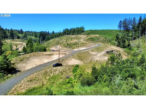 000 Trail Lane Coos Bay OR 97420
