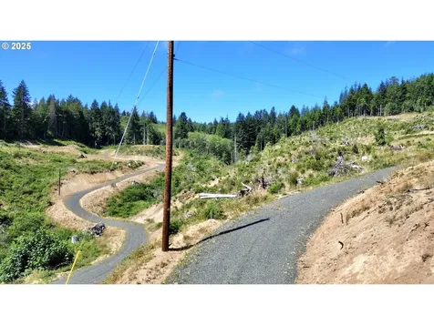 000 Trail Lane Coos Bay OR 97420