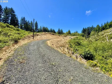 000 Trail Lane Coos Bay OR 97420