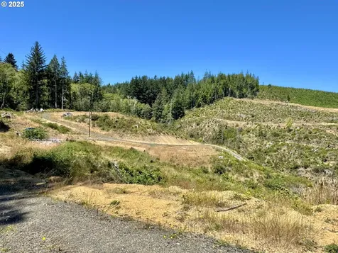 000 Trail Lane Coos Bay OR 97420