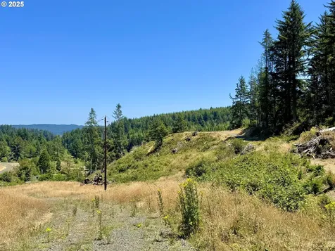 000 Trail Lane Coos Bay OR 97420