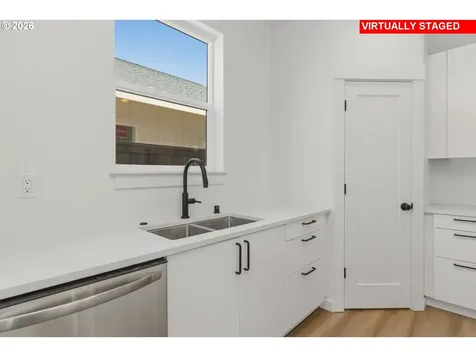175 Coho Loop Woodland WA 98674