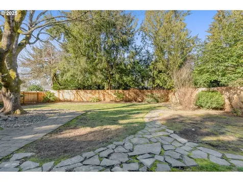 11905 SW Douglas Street Portland OR 97225