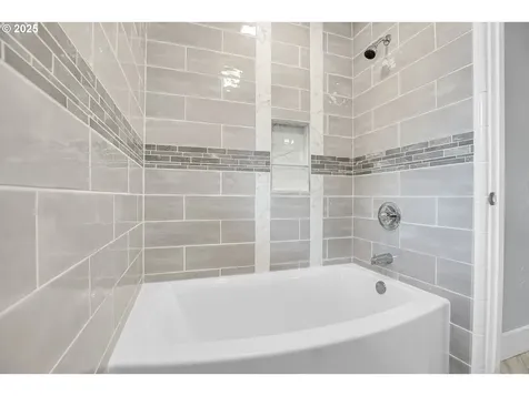 6255 SW Mad Hatter Lane Beaverton OR 97008