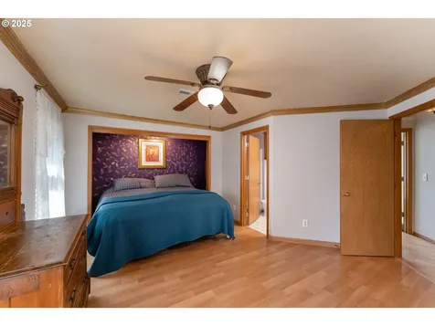 1108 N Hadley Road Newberg OR 97132