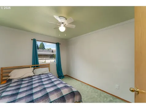 1108 N Hadley Road Newberg OR 97132