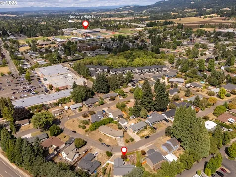 1108 N Hadley Road Newberg OR 97132