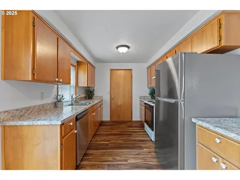 1804 N Aldersgate Lane Newberg OR 97132