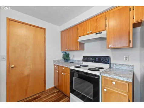1804 N Aldersgate Lane Newberg OR 97132