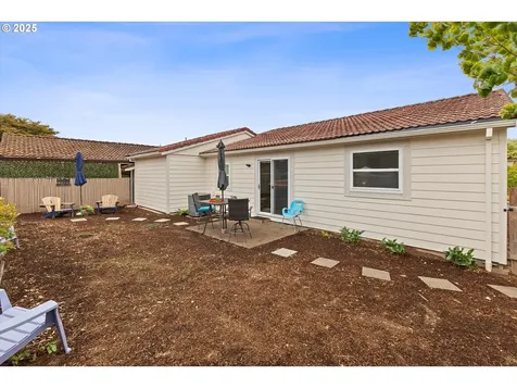 1804 N Aldersgate Lane Newberg OR 97132