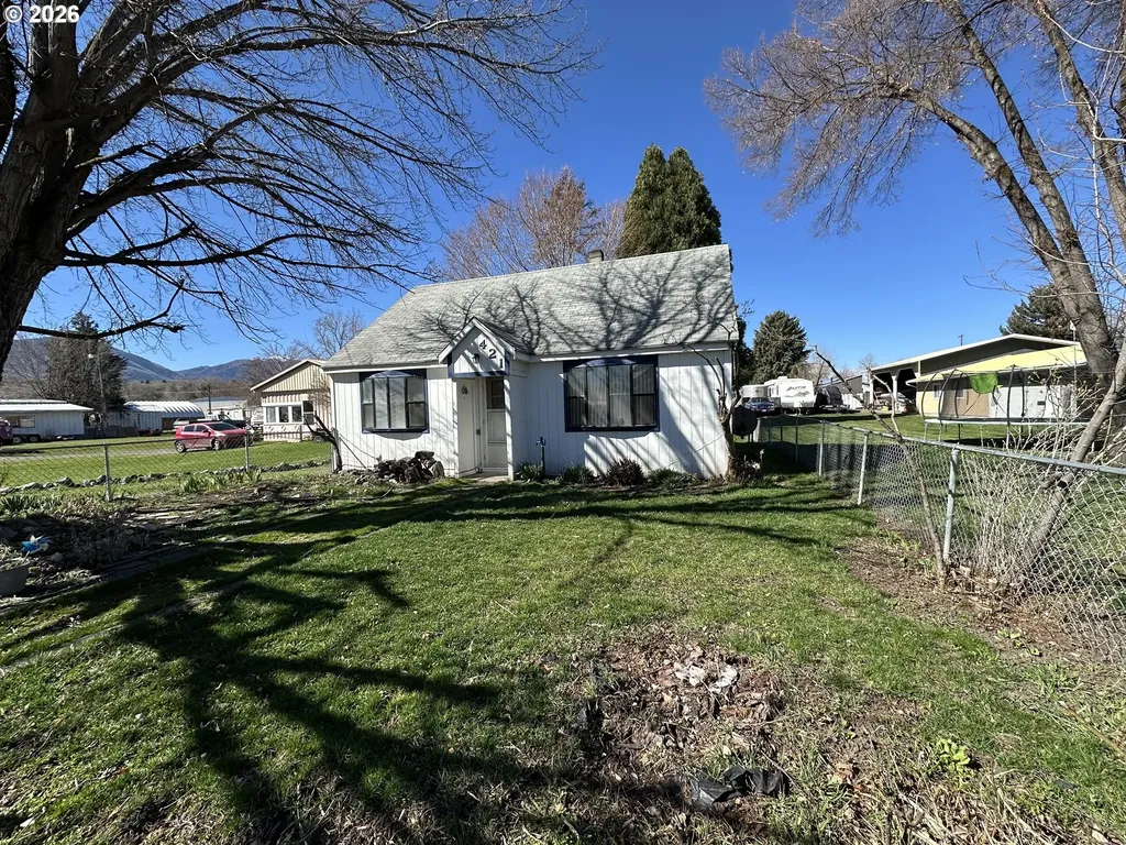 421 Cottonwood Mount Vernon OR 97865