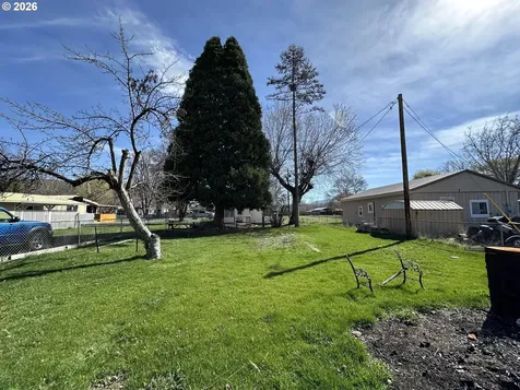 421 Cottonwood Mount Vernon OR 97865