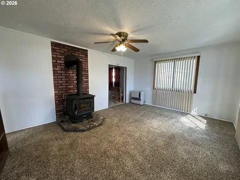 421 Cottonwood Mount Vernon OR 97865