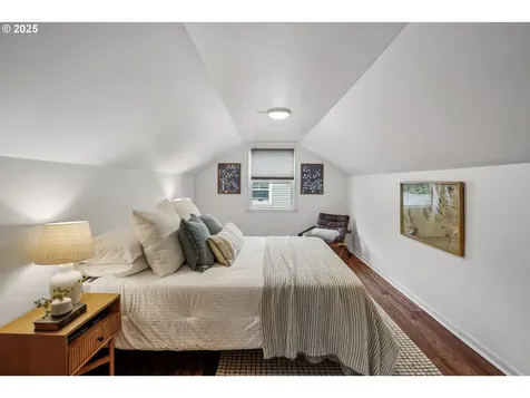 9415 N Portsmouth Avenue Portland OR 97203