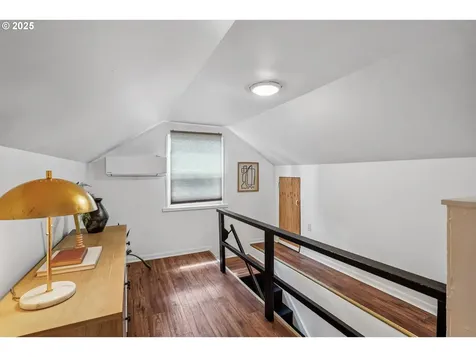 9415 N Portsmouth Avenue Portland OR 97203