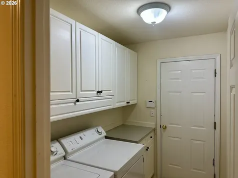 1843 NW 29th Circle Camas WA 98607