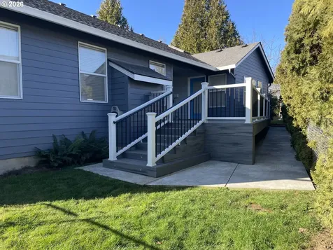 1843 NW 29th Circle Camas WA 98607