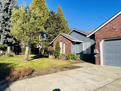 1843 NW 29th Circle Camas WA 98607