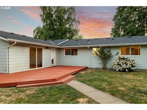 372 Insel Road Woodland WA 98674