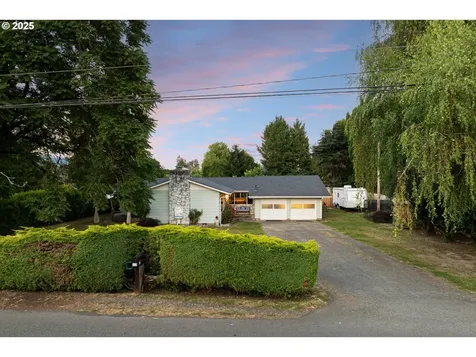 372 Insel Road Woodland WA 98674