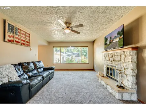 372 Insel Road Woodland WA 98674