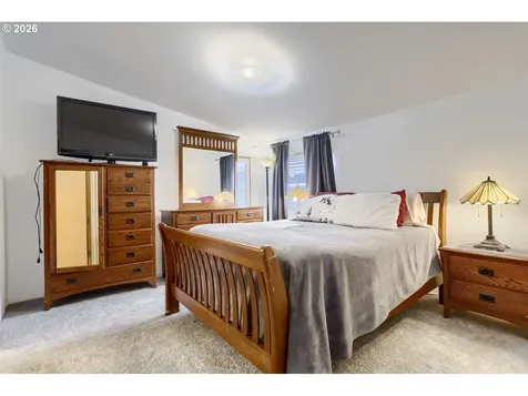 20248 Highway 213 Oregon City OR 97045