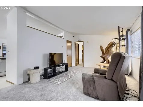 20248 Highway 213 Oregon City OR 97045