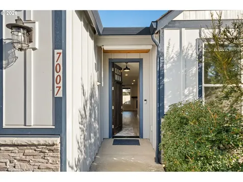 7007 NW 22nd Avenue Vancouver WA 98665