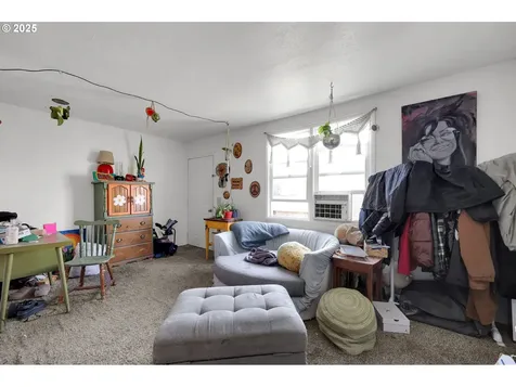 3118 Richard Avenue Eugene OR 97402
