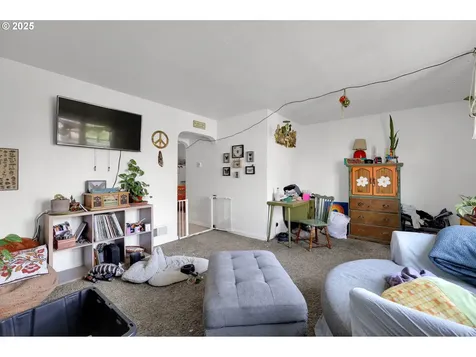 3118 Richard Avenue Eugene OR 97402