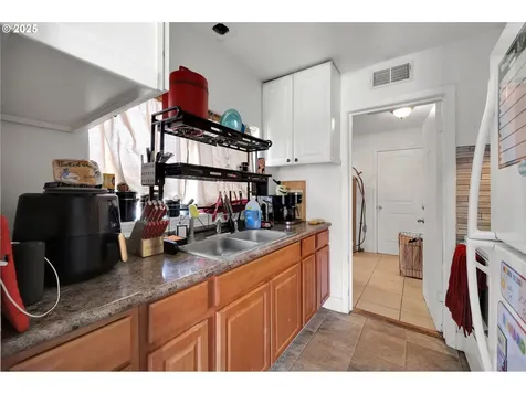 3118 Richard Avenue Eugene OR 97402