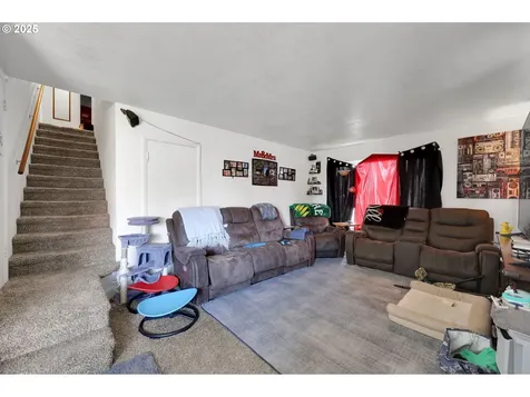 3118 Richard Avenue Eugene OR 97402