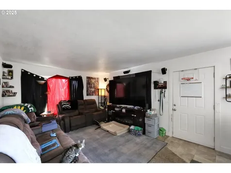 3118 Richard Avenue Eugene OR 97402