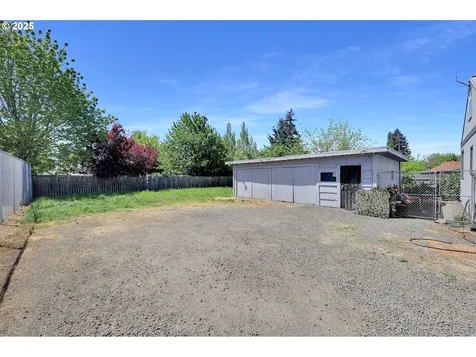 3118 Richard Avenue Eugene OR 97402
